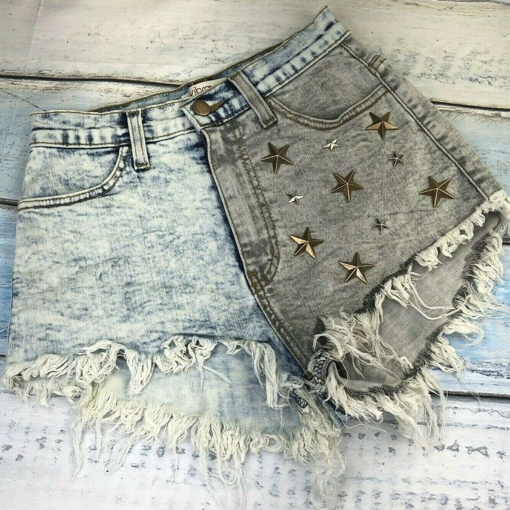 Star Studded Acid Wash Boho Cut Off Denim Shorts S